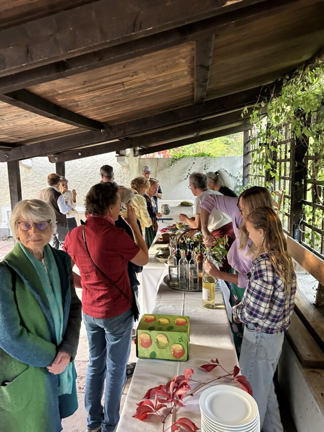 Buffet mit lokalen Speisen
